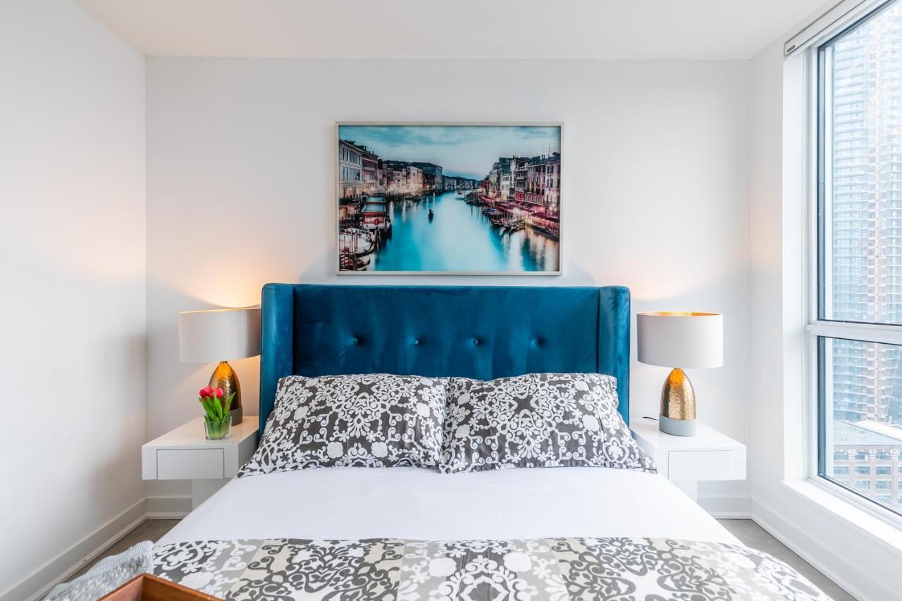 Luxury 2 Bedroom In The Heart Of Entertainment District W/ Cn Tower View Toronto Exterior foto