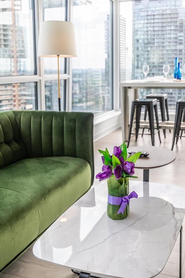 Luxury 2 Bedroom In The Heart Of Entertainment District W/ Cn Tower View Toronto Exterior foto