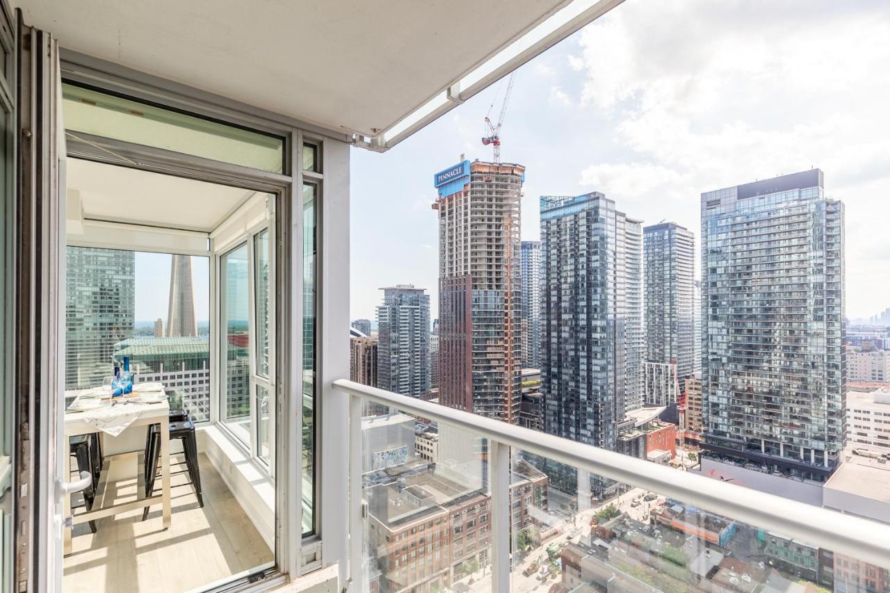 Luxury 2 Bedroom In The Heart Of Entertainment District W/ Cn Tower View Toronto Exterior foto